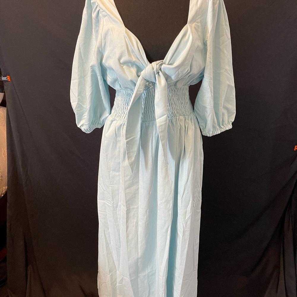 Elegant Light Blue Women's Dress